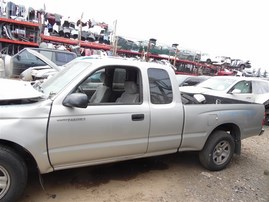 2002 Toyota Tacoma SR5 Silver Extended Cab 2.4L AT 2WD 